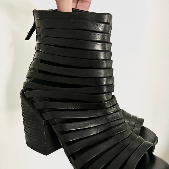 MARSÉLL Coltellone Black Leather Strap Block Heel Shoes Sz 40 - Picture 9 of 12